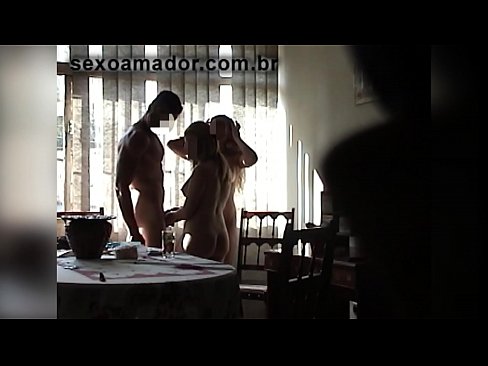 ❤️ Szexbarátok meghívnak egy óriásembert és egy édeshármast vele ️❌ Porno at hu.ixiporn-com.ru ❌️❤